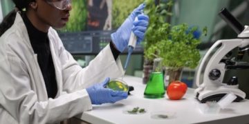 FEDERLAB e FNOB contro nutrizione in farmacia. “Accordi regionali inutili se non dannosi per le questioni sul tavolo”. Convention dei Biologi Italiani. Roma – Martedì 13 Maggio 2025.